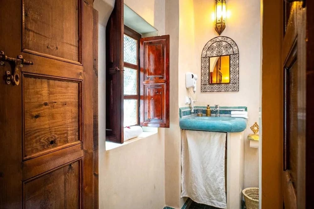 Riad Koutchi - photo 9