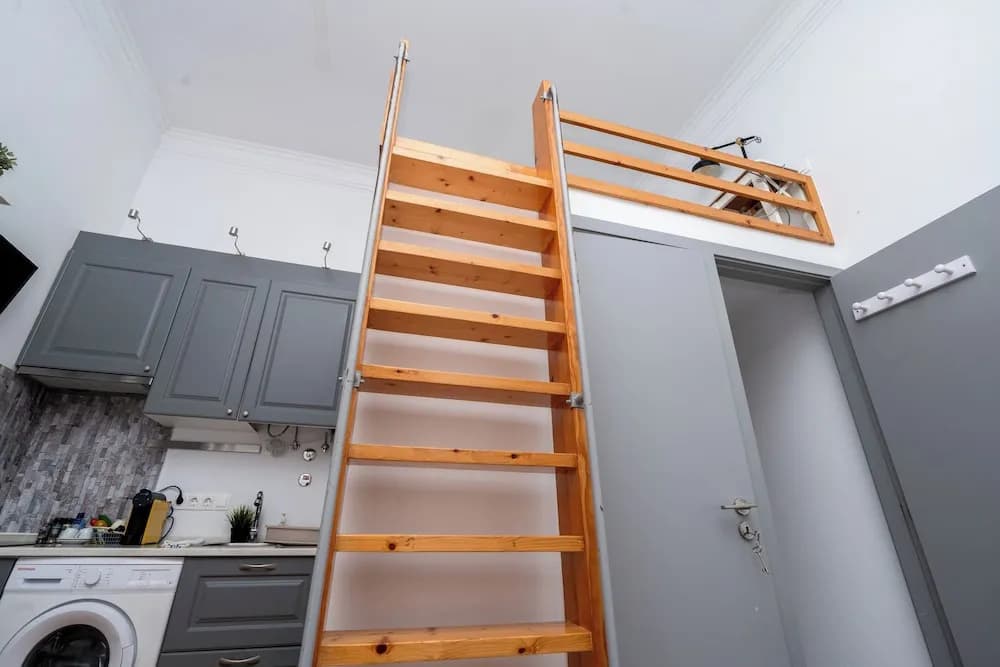 Studio Apartment Located Central Lisbon - photo 14