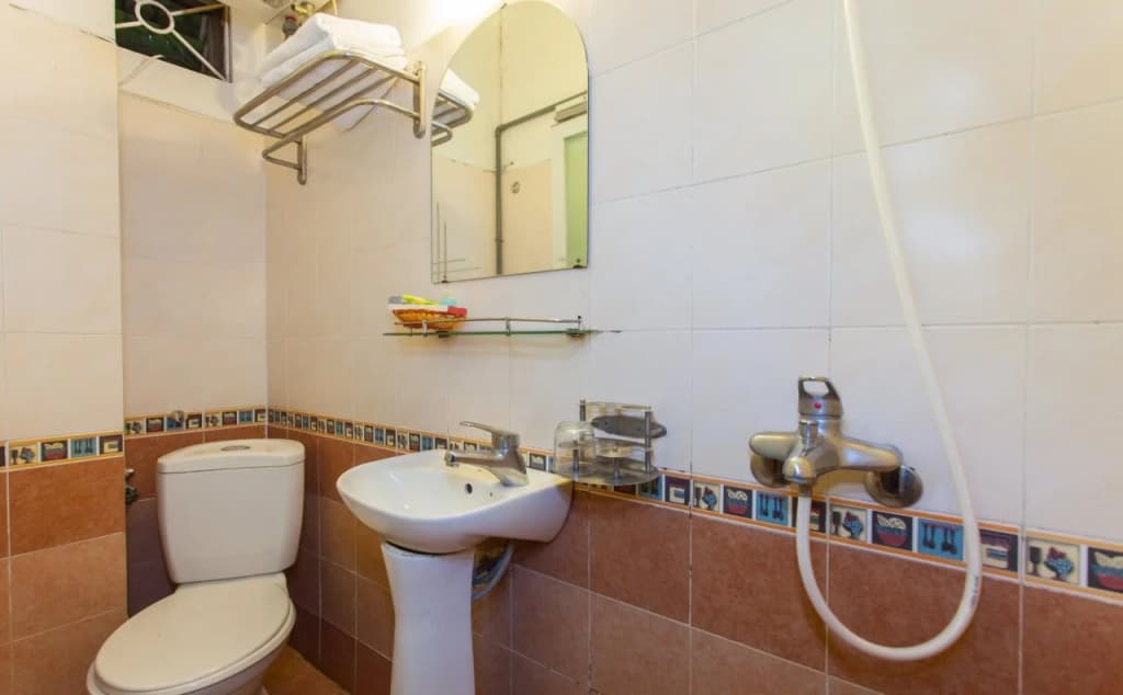 Camel City Hotel - photo 8