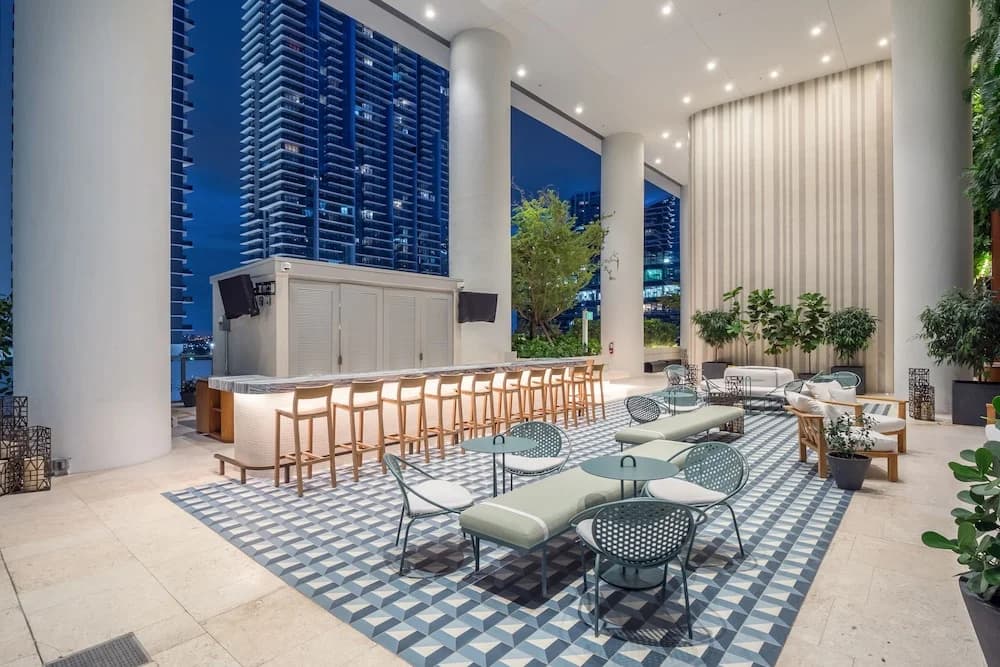 Suites at SLS LUX Brickell managed by CE - photo 20