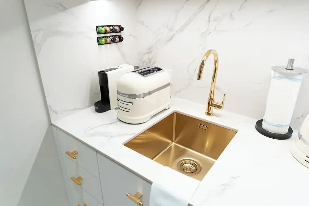 Vodičkova Luxury Suites - photo 8
