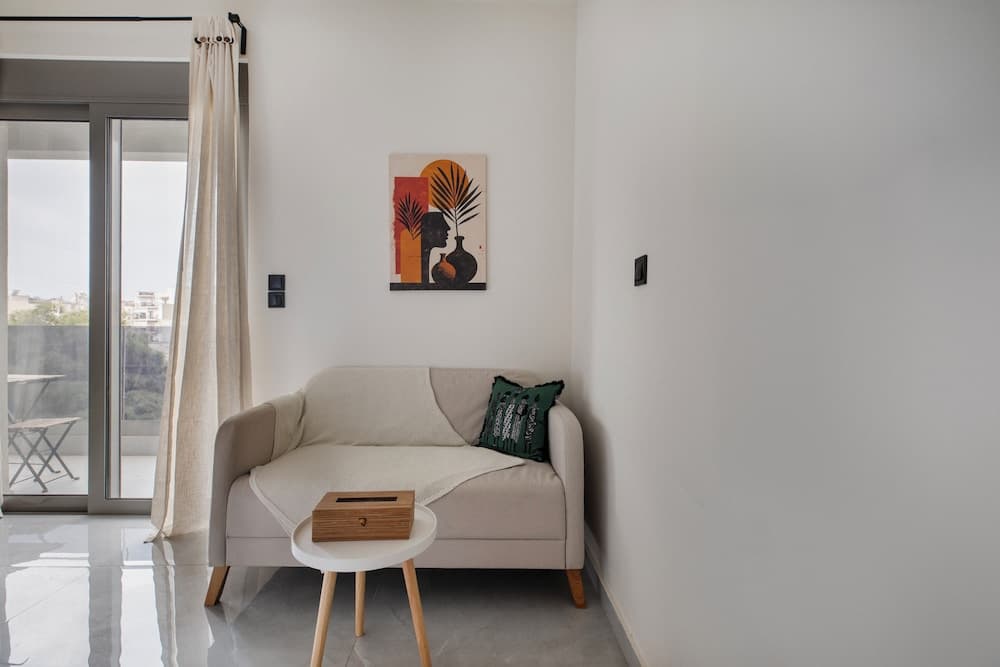 Oraya Chic Studio with Balcony in Athens - photo 9