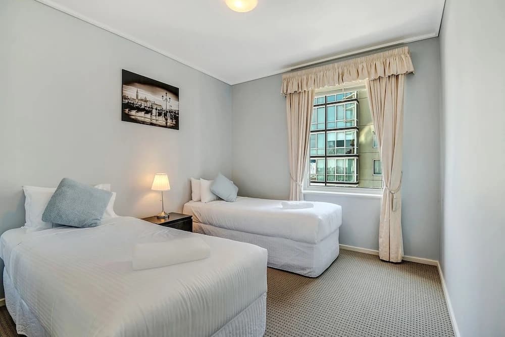 MJ Shortstay Centurion Apartments - photo 4