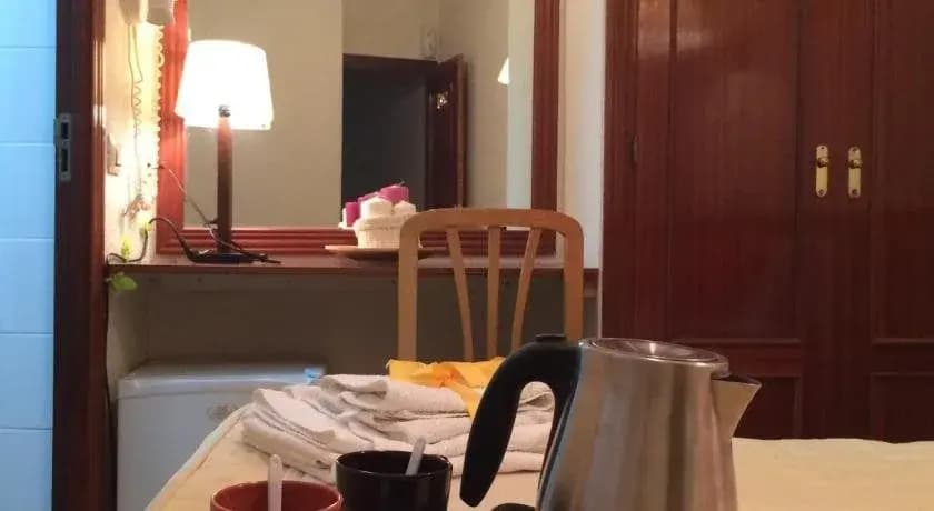 Hostal Aliste - photo 4