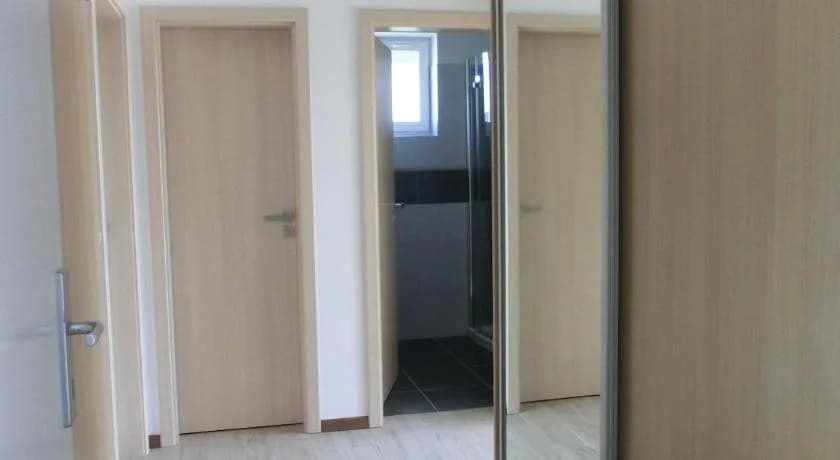 Black Bridge Hotel Apartment - photo 3