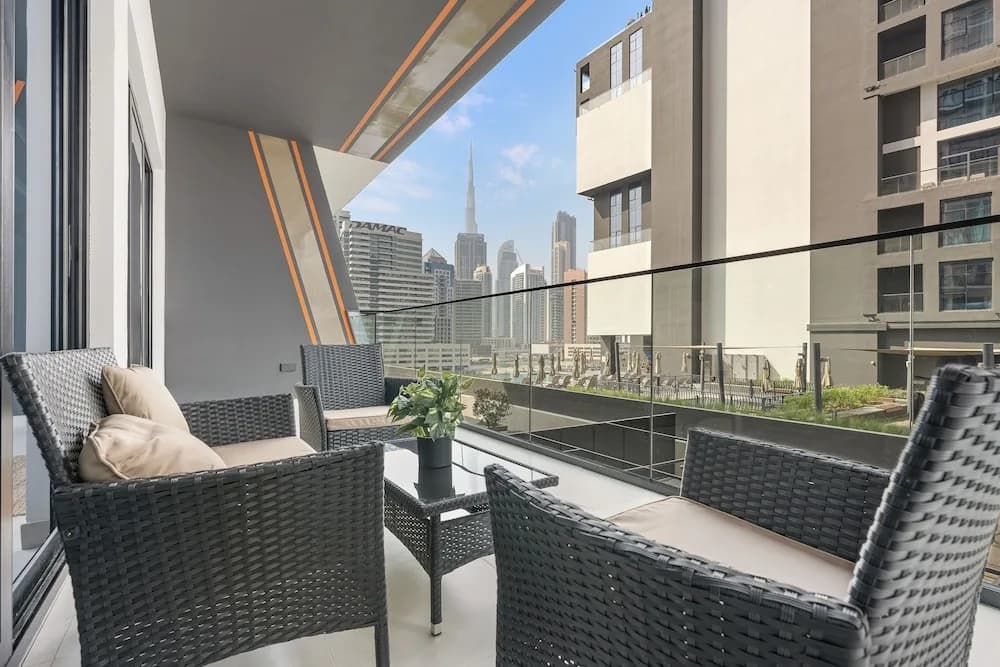 WelHome - Contemporary 1BR in Binghatti Canal & Burj Views - photo 20