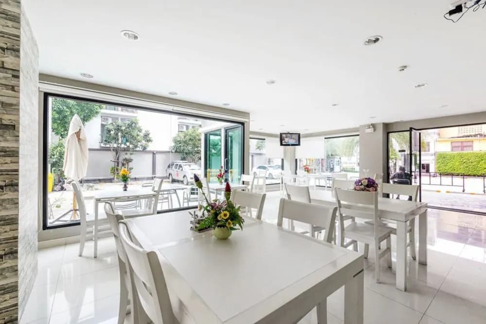 Ipremium Sukhumvit 81 Hotel - photo 24