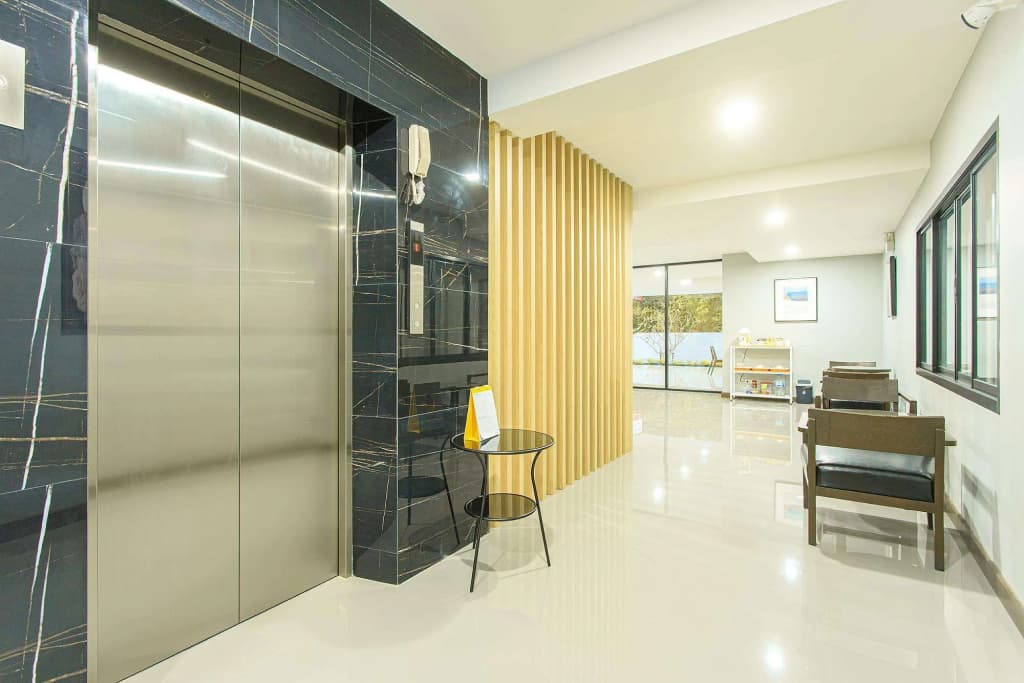 Chanapat Hotel - photo 17