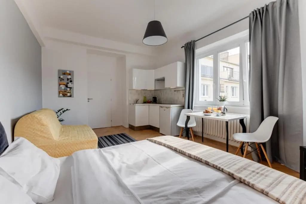 JT's Apartments Biskupcova str. - photo 4