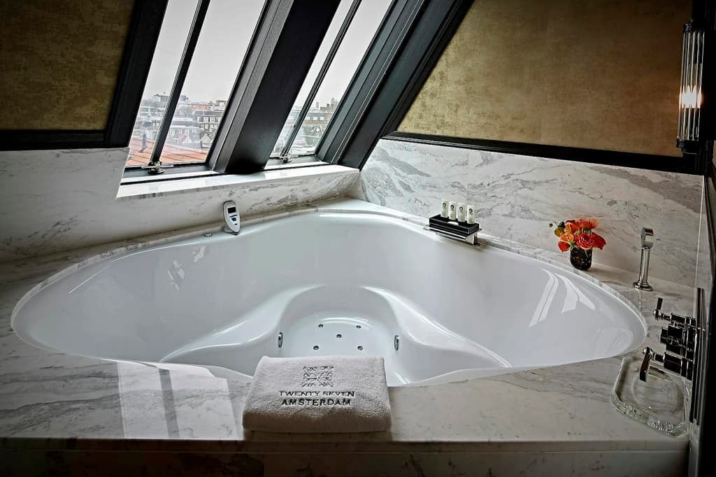 Hotel TwentySeven - photo 9