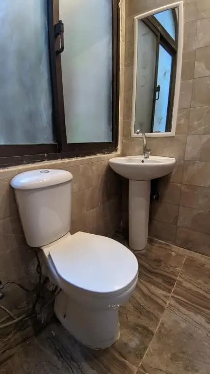 private entrance studio with private garden - photo 7