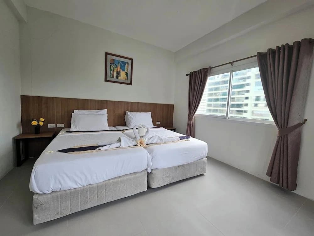 PL Residence Hotel Patamnak Soi 3 - photo 3