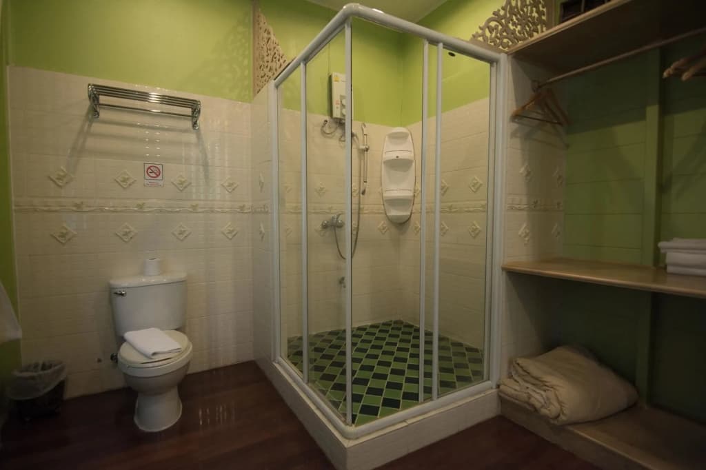 Samsensam Place Hotel - photo 9