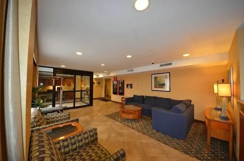 Sheridan Hotel - photo 2