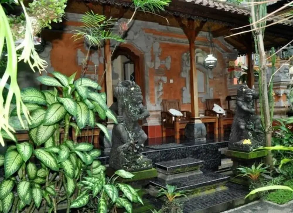 Indra Homestay - photo 14