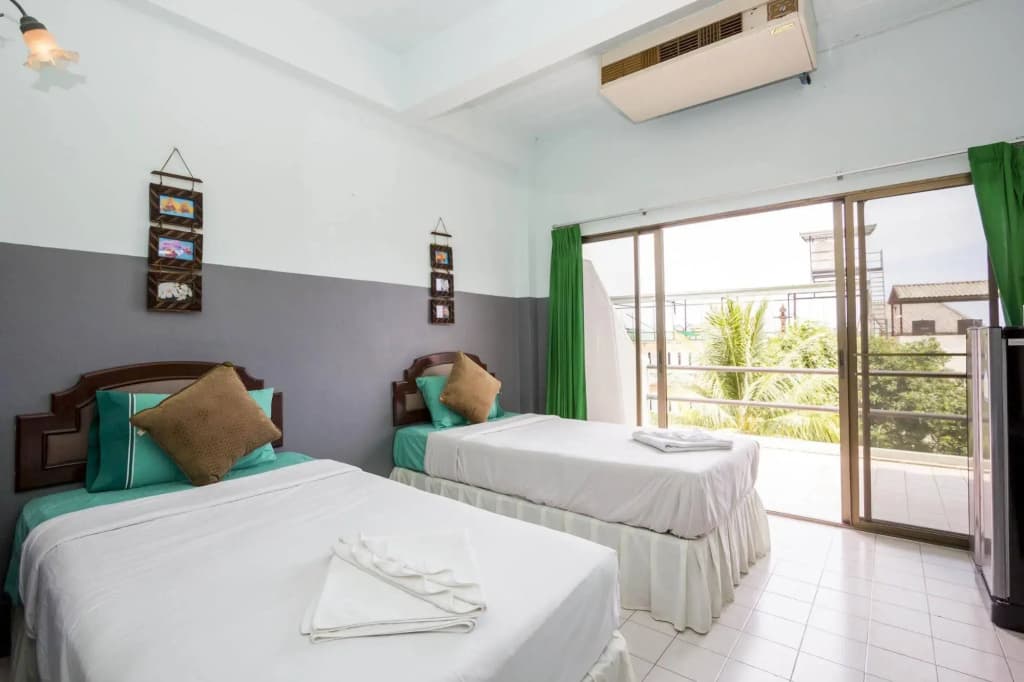 Baan Lukkan Hostel - photo 2
