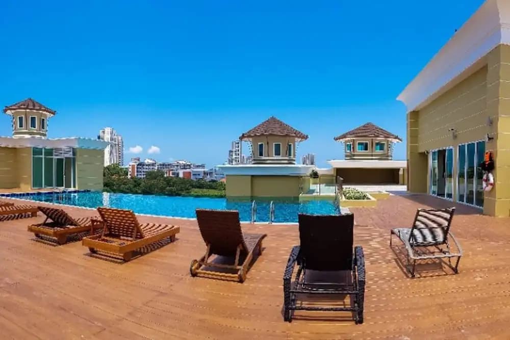 Crystal Luxury Hotel - photo 17