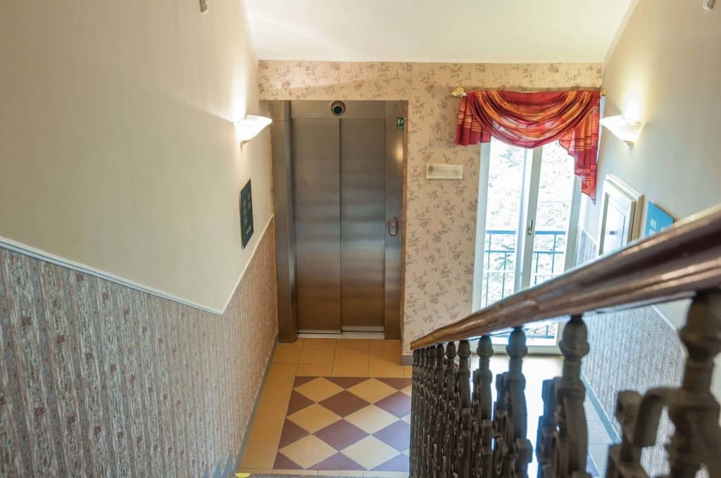 Hotel Raffaello Prague - photo 11