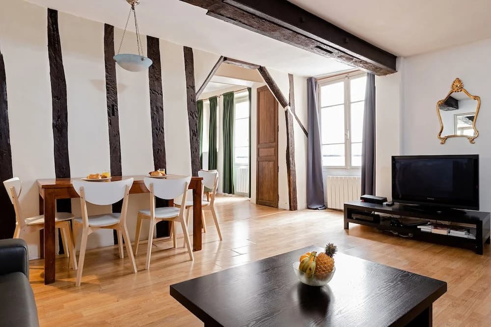 Central Paris - Chatelet Apartment - photo 5