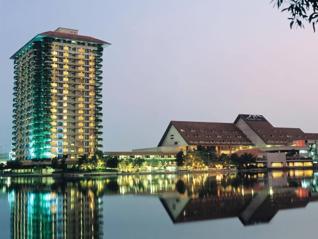 Holiday Villa Hotel & Conference Centre Subang - photo 1