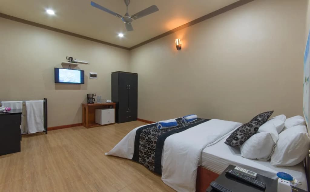Mathiveri Lodge - main photo
