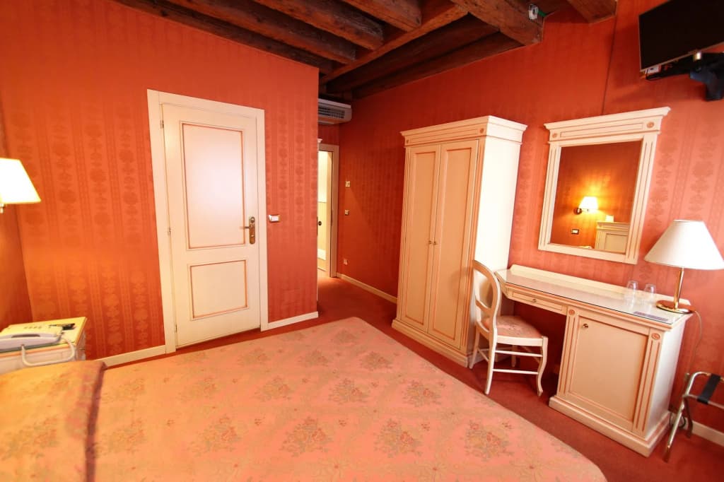 Lanterna di Marco Polo - photo 4