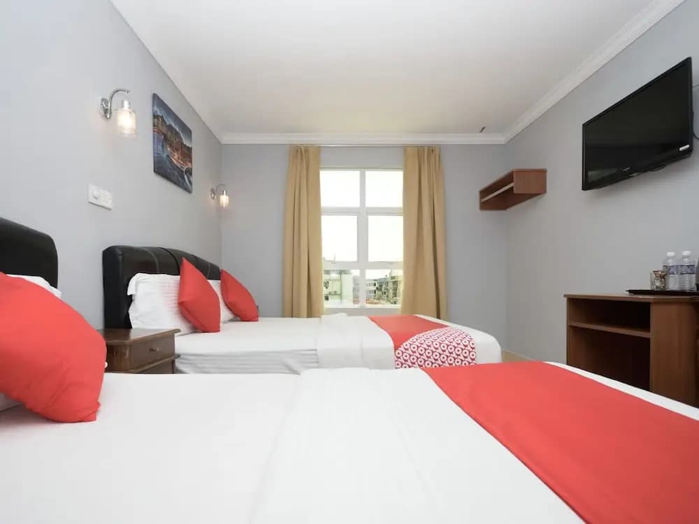 OYO 892 Hotel Grand Nadia - photo 3