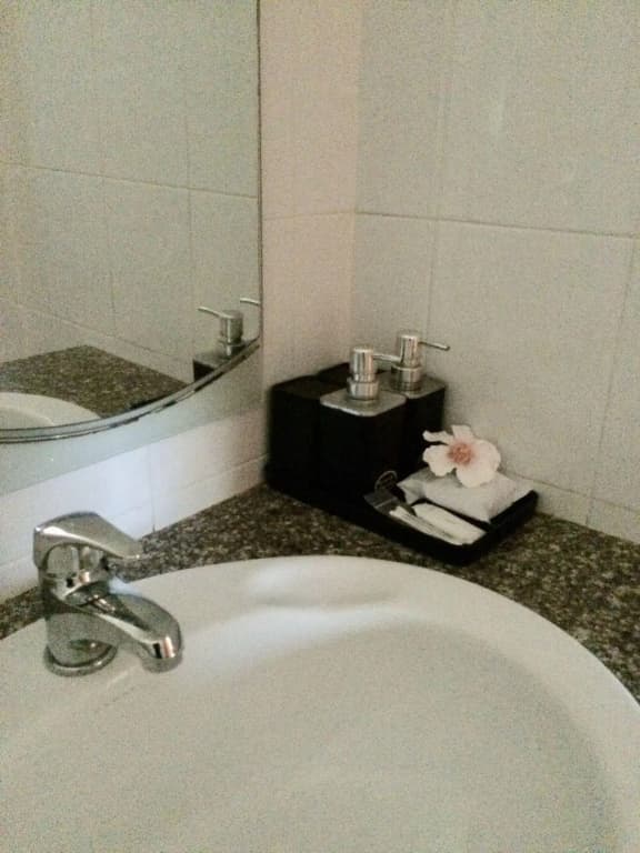Seven Seas Hotel - photo 8