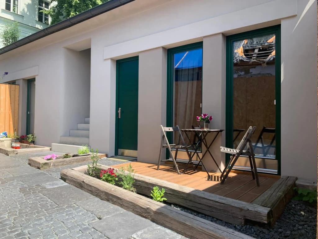 Cozy friendly place with free parking - photo 10