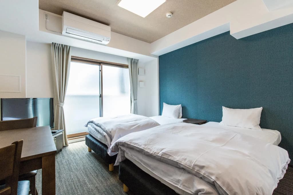 RAKU Hotel - photo 2