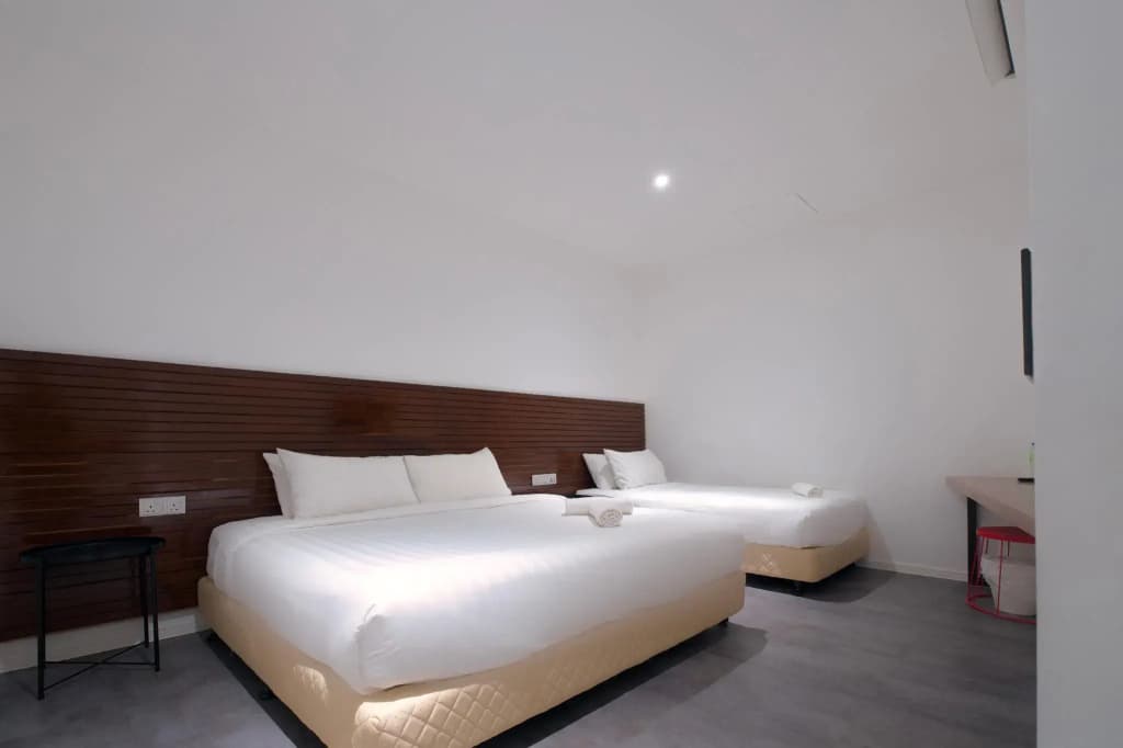 T Hotel Tandop - photo 21