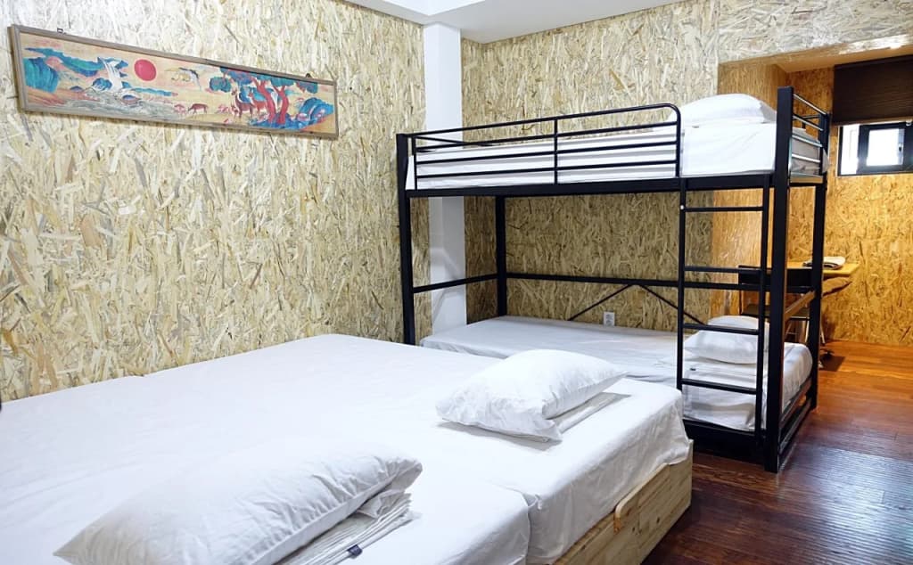 MOSC Guesthouse - photo 4