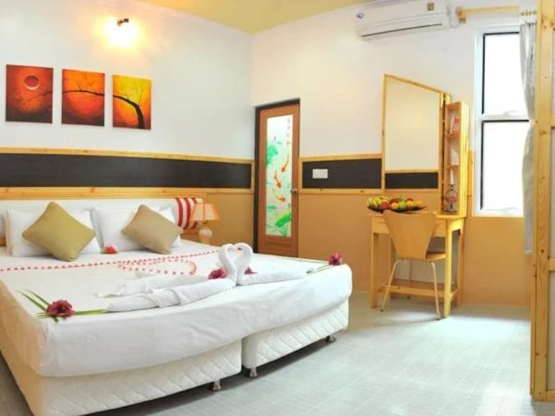 Arora Inn - photo 8