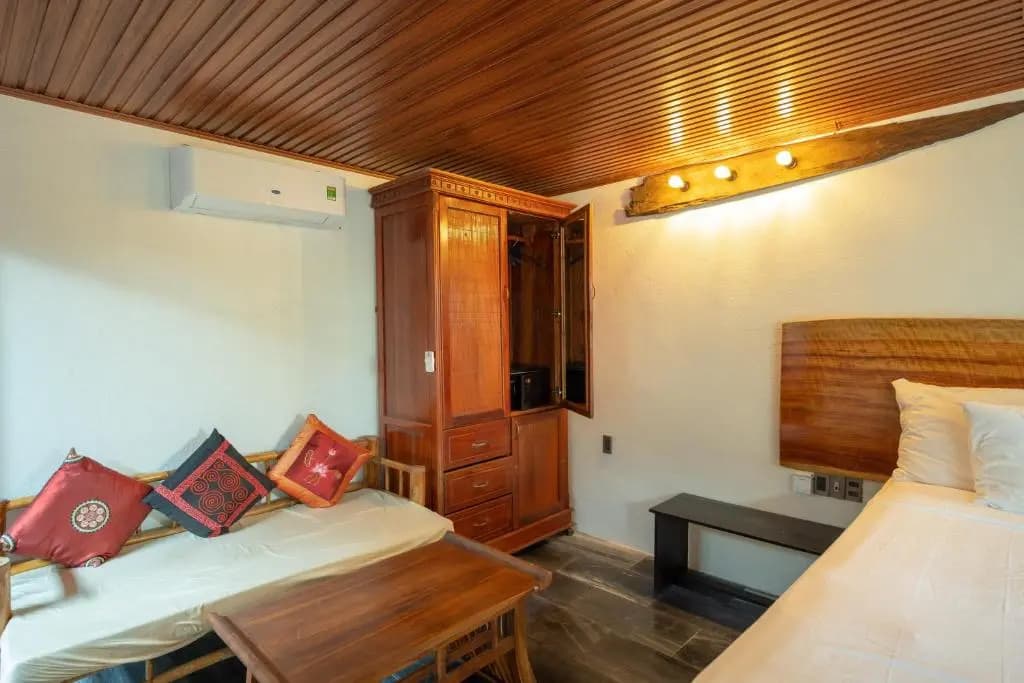 Hidden Beach Pool Villas - photo 2