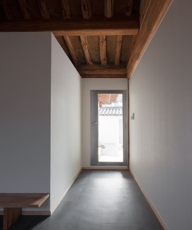 Hanok Residence Hotel Side - photo 11