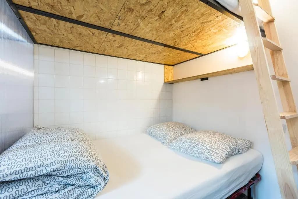 Original, cosy 25m² near CANAL ST-MARTIN - photo 4
