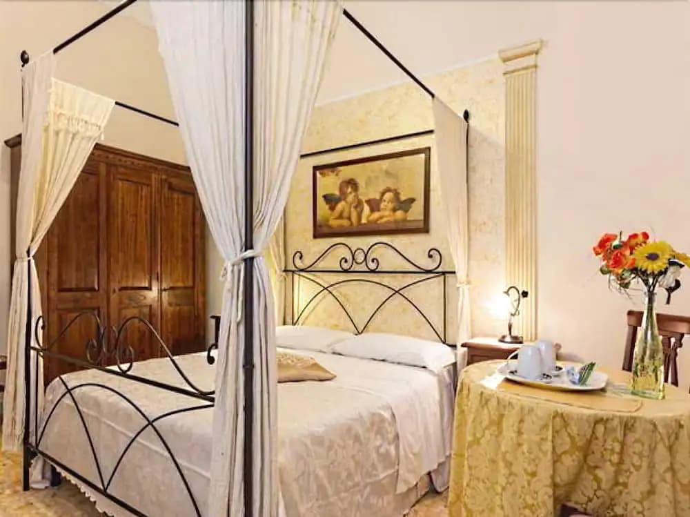Trastevere Terrace Suites - photo 17