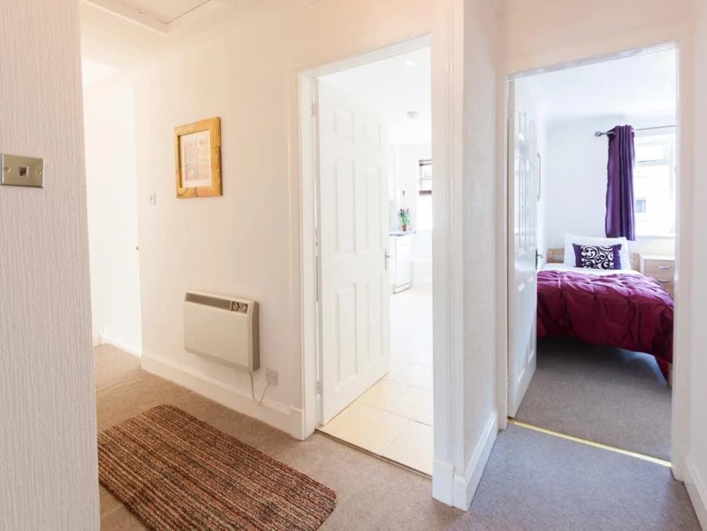 Leith Apartments - photo 2