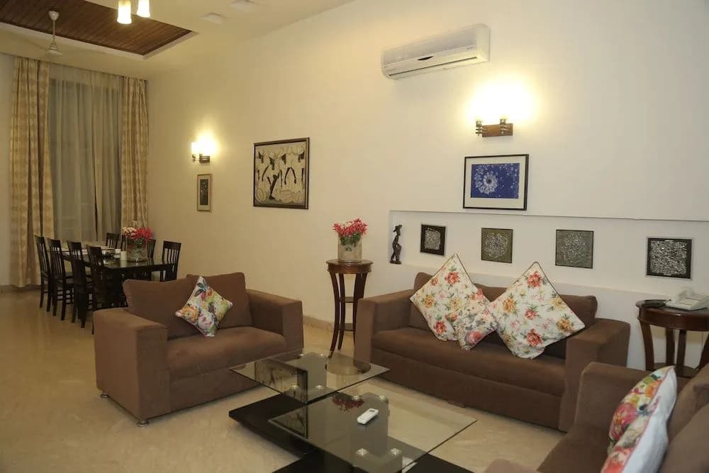 Apartment 18 - photo 10