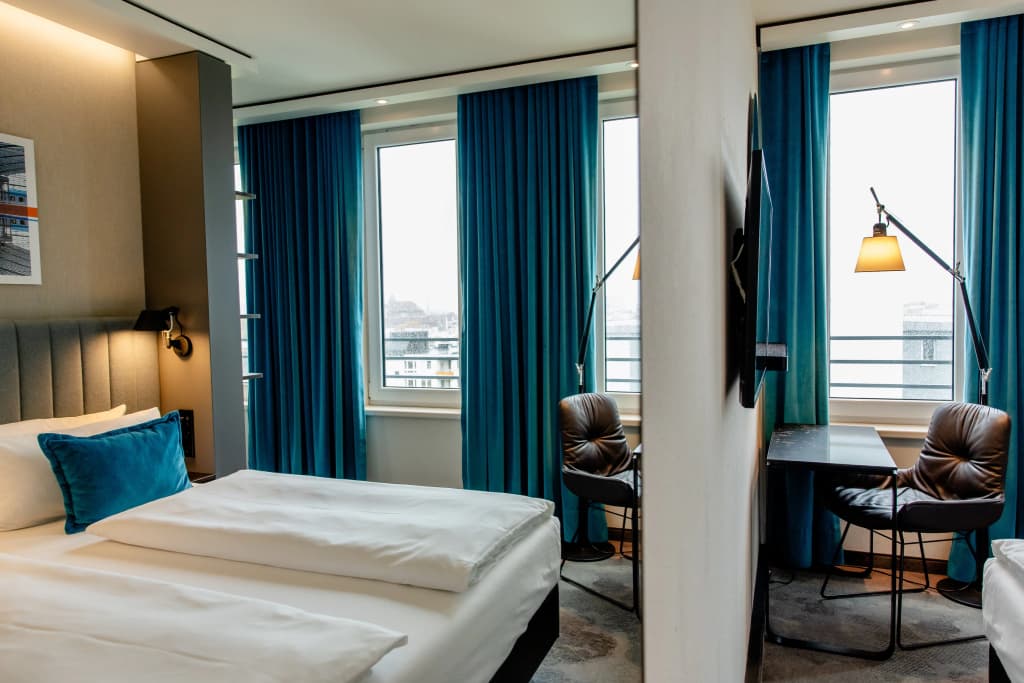 Motel One Berlin-Hauptbahnhof - photo 32