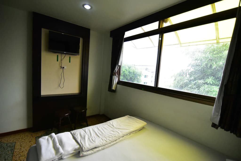 Thara House - photo 5