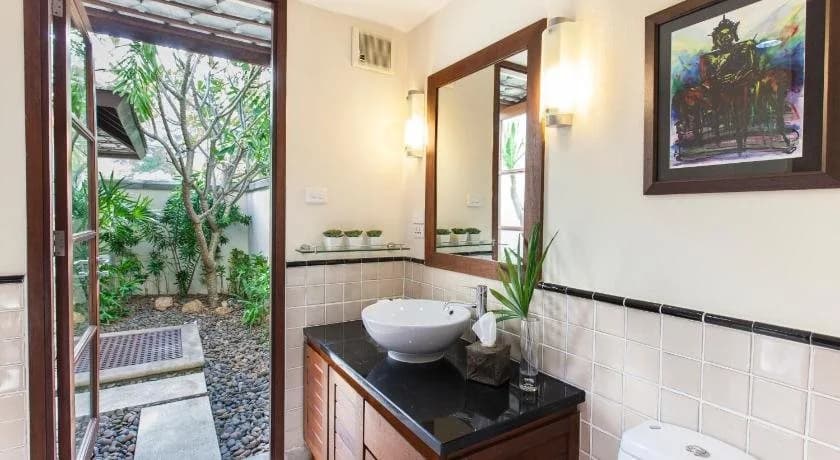 The Hideaway Suites Boutique Guesthouse - photo 35
