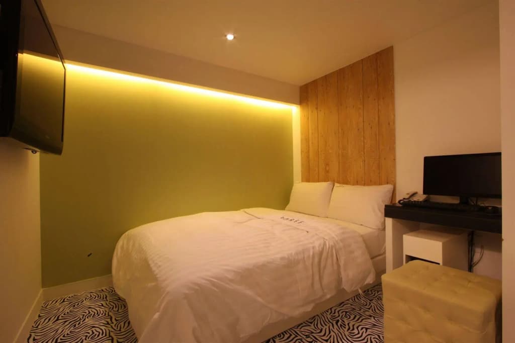 Parfe Hotel Shinchon - photo 7