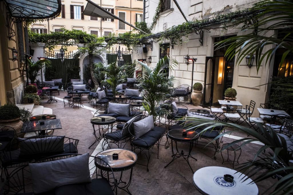 Hotel Locarno - photo 20