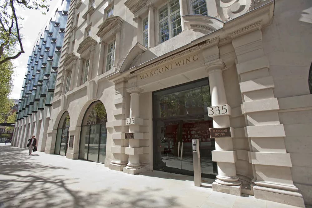 Apple Apartments The Strand - main photo