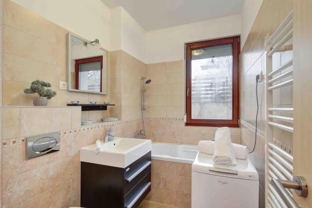 Madarhegy Apartment with garden Buda side - photo 9