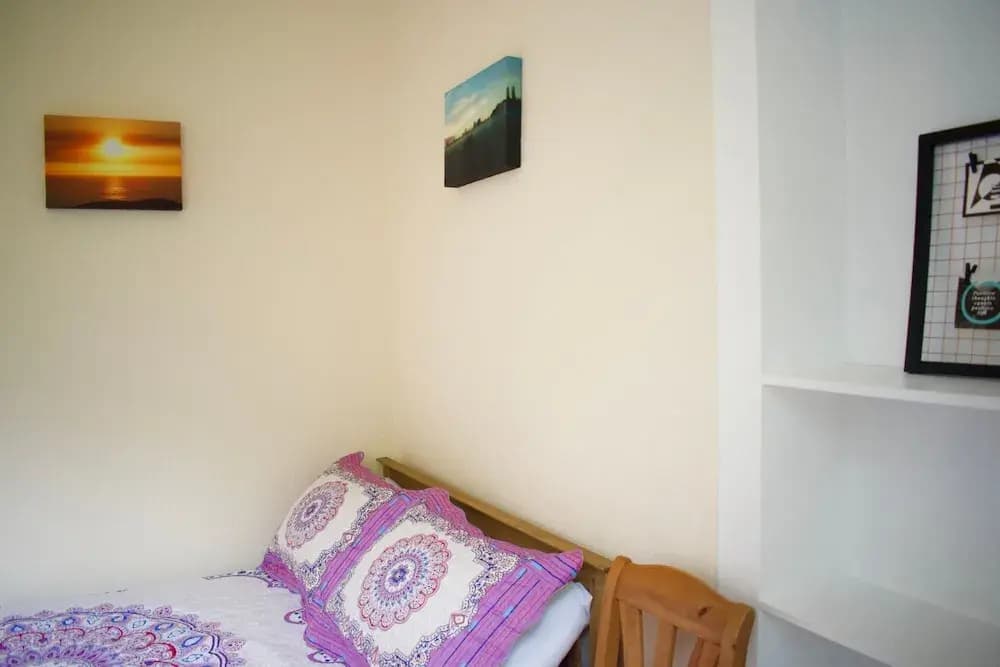 Welcoming 2 Bedroom Flat Near Fountainbridge - photo 10