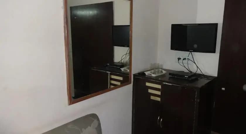 Priyanka Guest House - photo 5