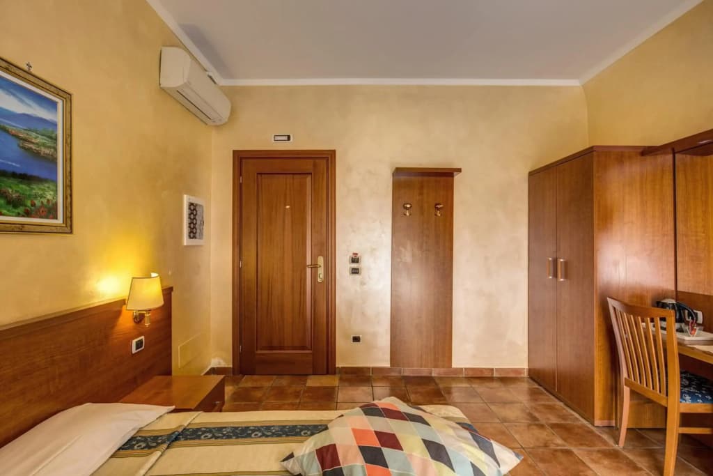 Hotel Maryelen - photo 5