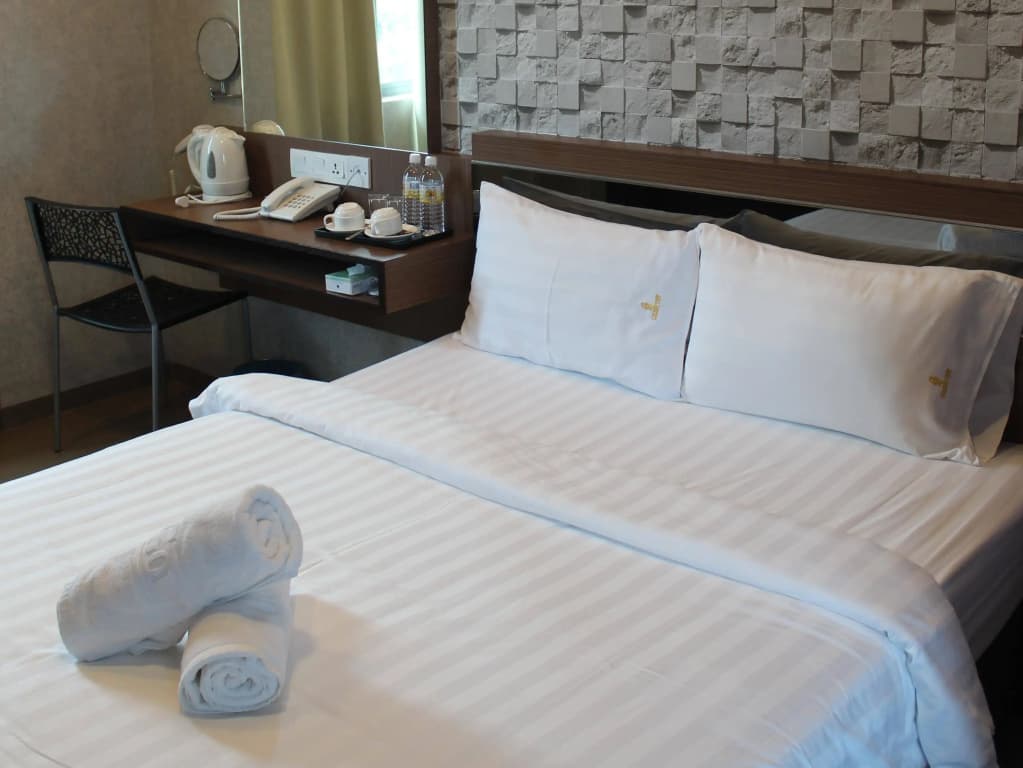 Hotel Golden View Nilai - photo 2